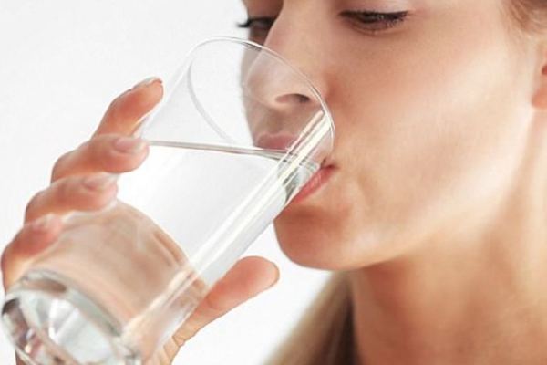 Uống ít nước có hại gì?